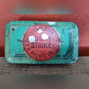 Lucky Strike tin Vintage
